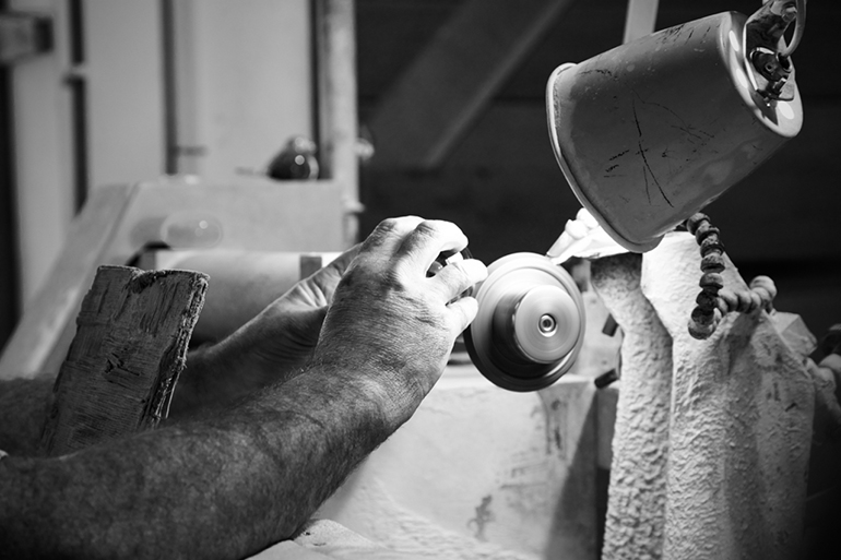making waterford crystal in ireland