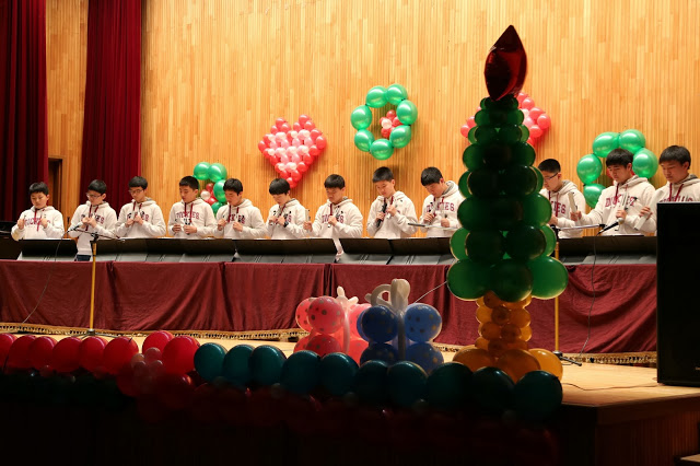 Christmas Show at School