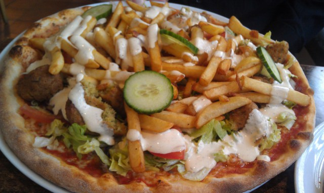 Pizza–1 Hannah–0