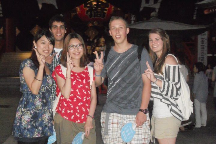 Going Abroad Makes You a Better Leader