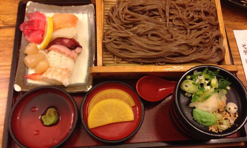 I like to take pictures of my food.