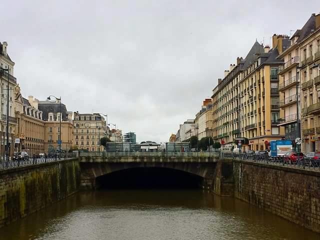 Weekends Always Win in France