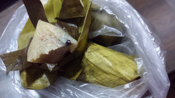 New Favorite Food: Trying Khao Tom Mud