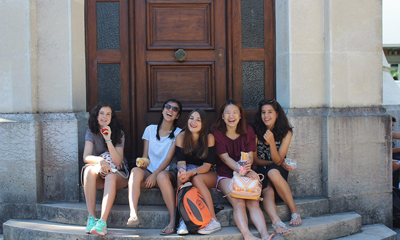 New Family, Friends and Food in Arcachon, France