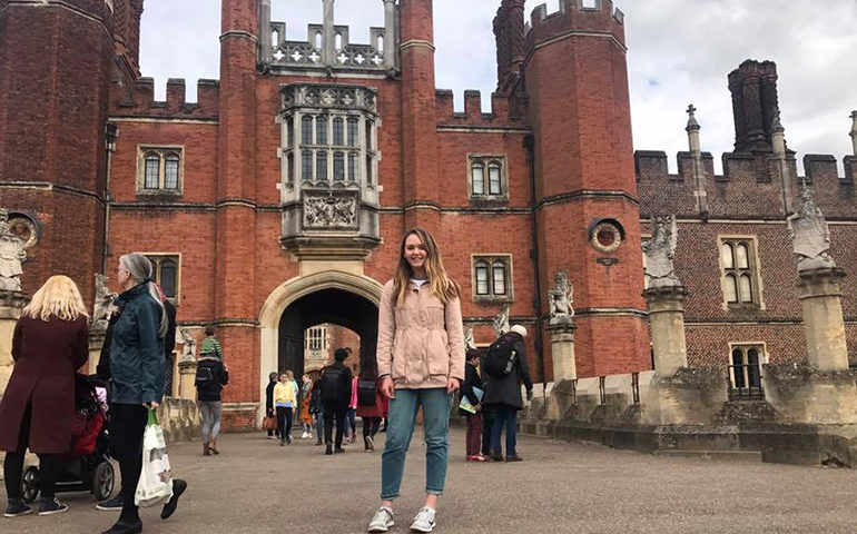 What to Pack When Studying Abroad in the U.K.
